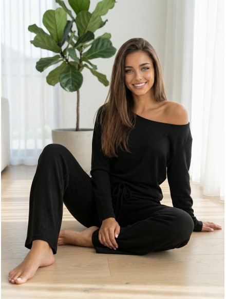 Conjunto mujer negro CREAMY...