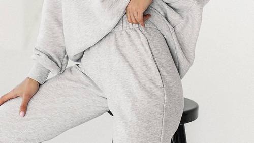 Trendy women's sweatpants | Women's tracksuits | Online sports store